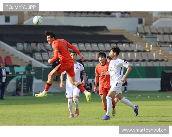 场外暴力行为为何仍会被红牌罚下？规则如何界定“比赛相关”？