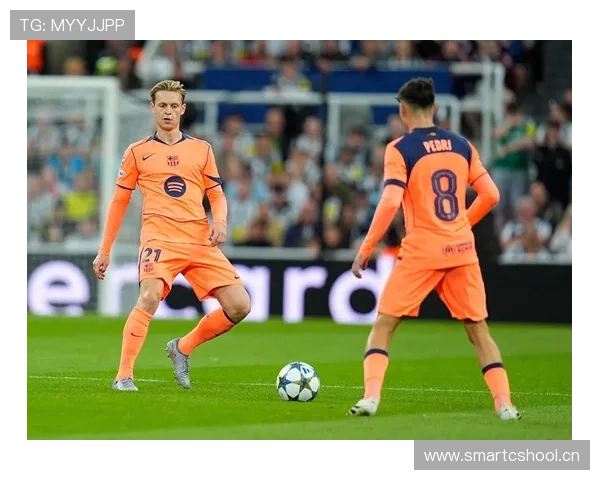 德容与楚阿梅尼防守能力及中场屏障作用对比分析