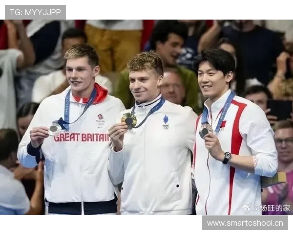 汪顺赛场上像邻家大哥，下了场就变成富豪派对那位